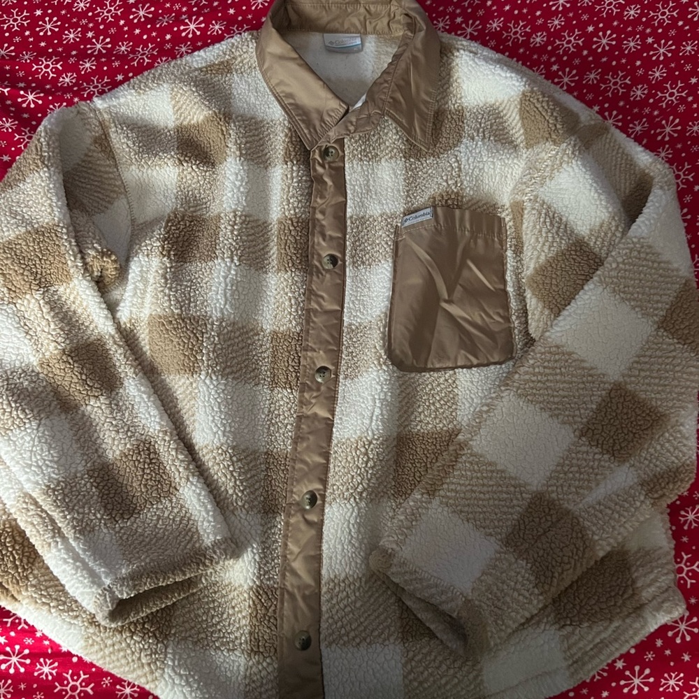 Comfy Button Up Jacket Perfect For Winter! - image 1